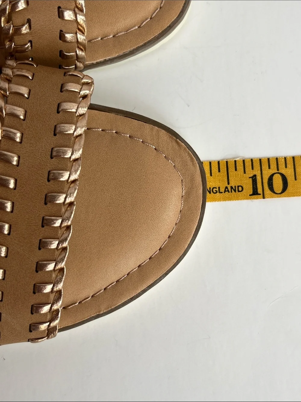 DV Dolce Vita Demy Girls Whipstitch Size 3 Wedge Low Cork Heel Tan Sandals